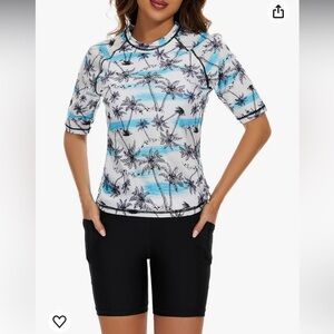 10/$25 NWT Tournesol Women's Two Piece Rash Guard UPF 50+ size small